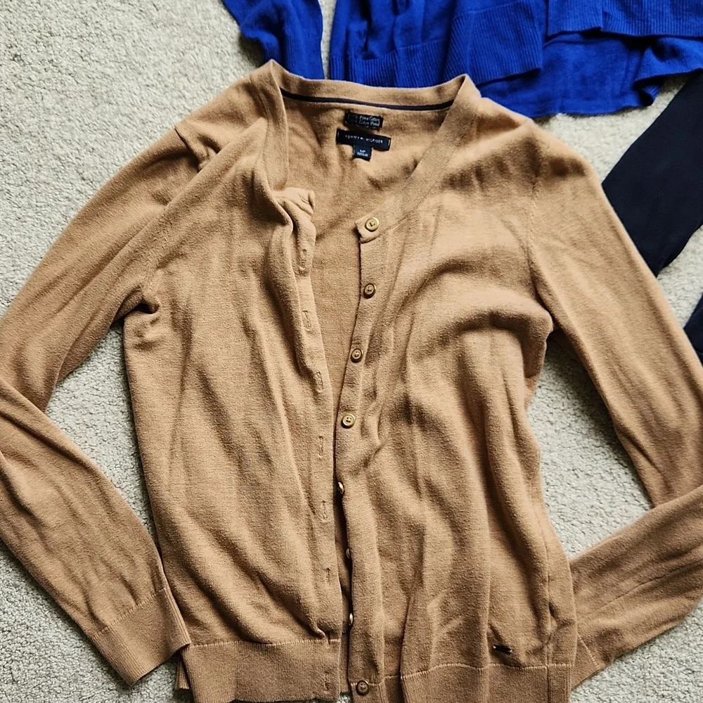 Cardigans - Picture 3 of 4